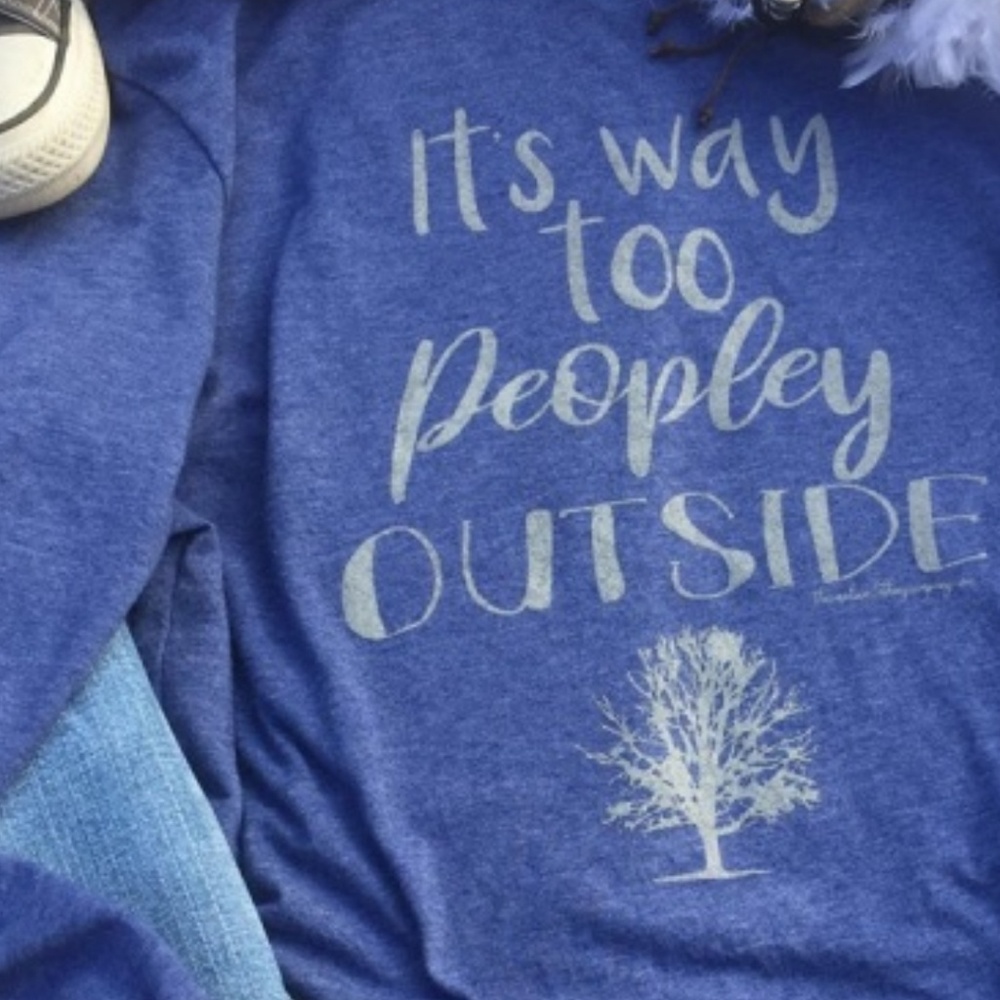 🎁🎁Womens, long sleeved "Too Peopley" tee